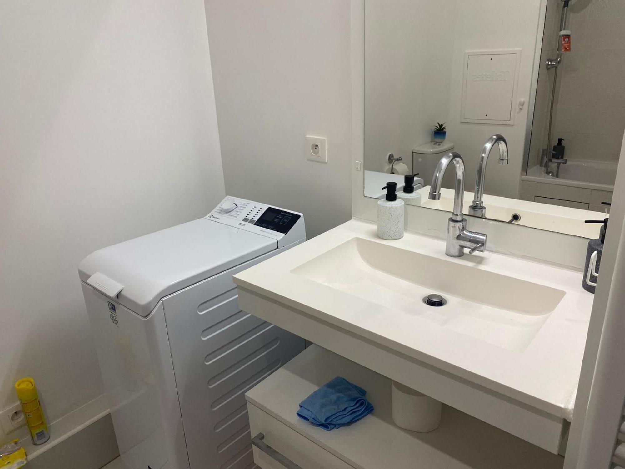 Appartement 80M2, Terrasse Sud, Metro 7 Direction Louvre A 8Minutes, Parking Sous-Sol, Proche Paris-Bercy Ivry-sur-Seine Eksteriør bilde